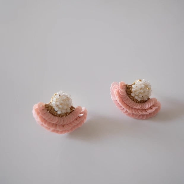 French Embroidery Stud Earrings - Pearl Fan Design