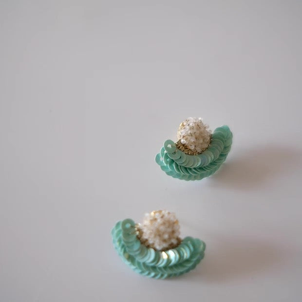French Embroidery Stud Earrings - Pearl Fan Design